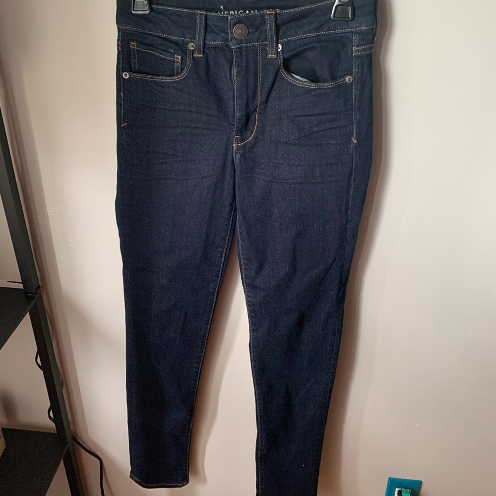 AMERICAN EAGLE high-rise dark denim skinny jeans